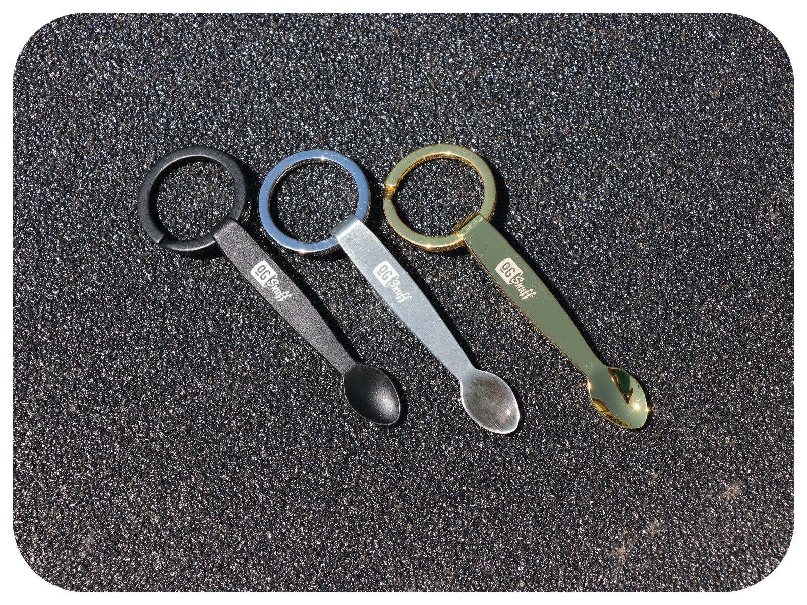 Explore Flavor with OG Snuff’s Multicolor Spoon Pendant – Perfect for Every Adventure Explore Flavor with OG Snuff’s Multicolor Spoon Pendant – Perfect for Every Adventure